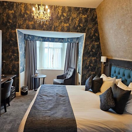 Dunmuir Hotel Dunbar Bagian luar foto