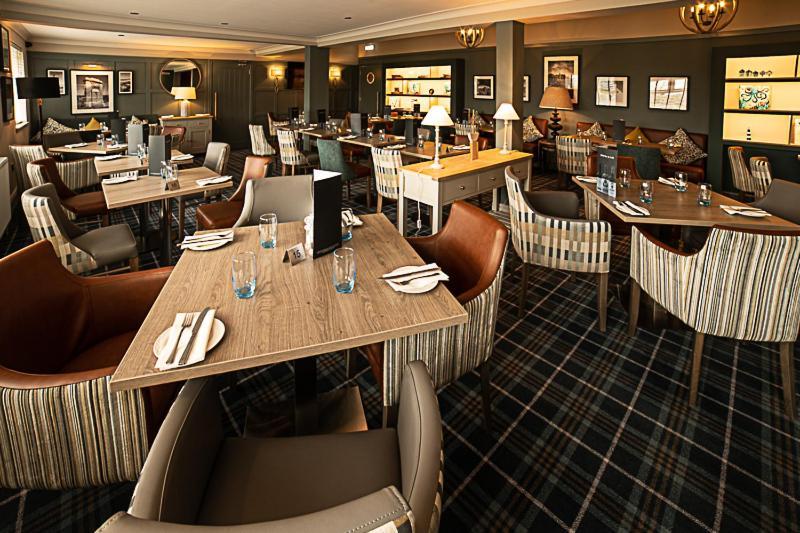 Dunmuir Hotel Dunbar Bagian luar foto