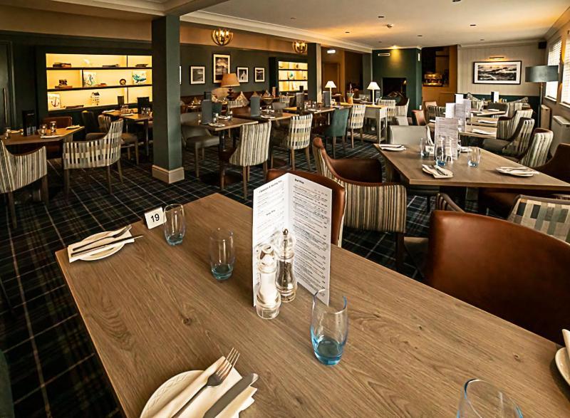 Dunmuir Hotel Dunbar Bagian luar foto