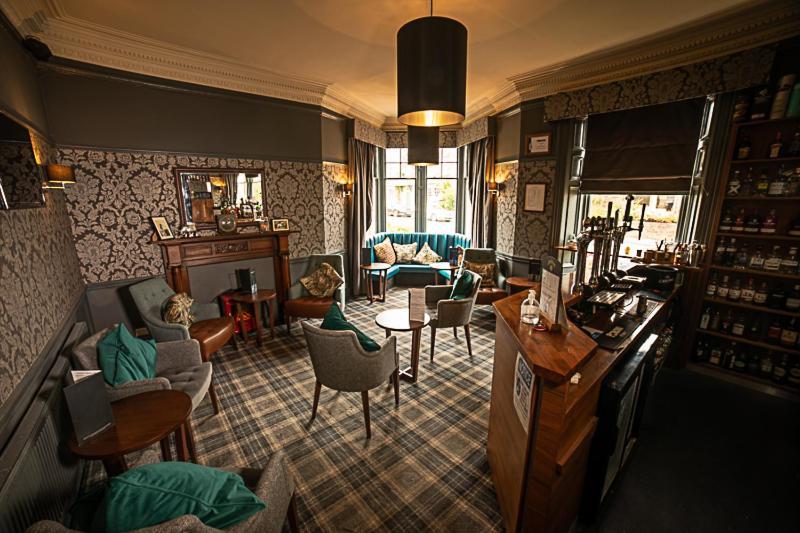 Dunmuir Hotel Dunbar Bagian luar foto