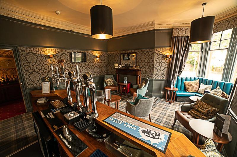 Dunmuir Hotel Dunbar Bagian luar foto