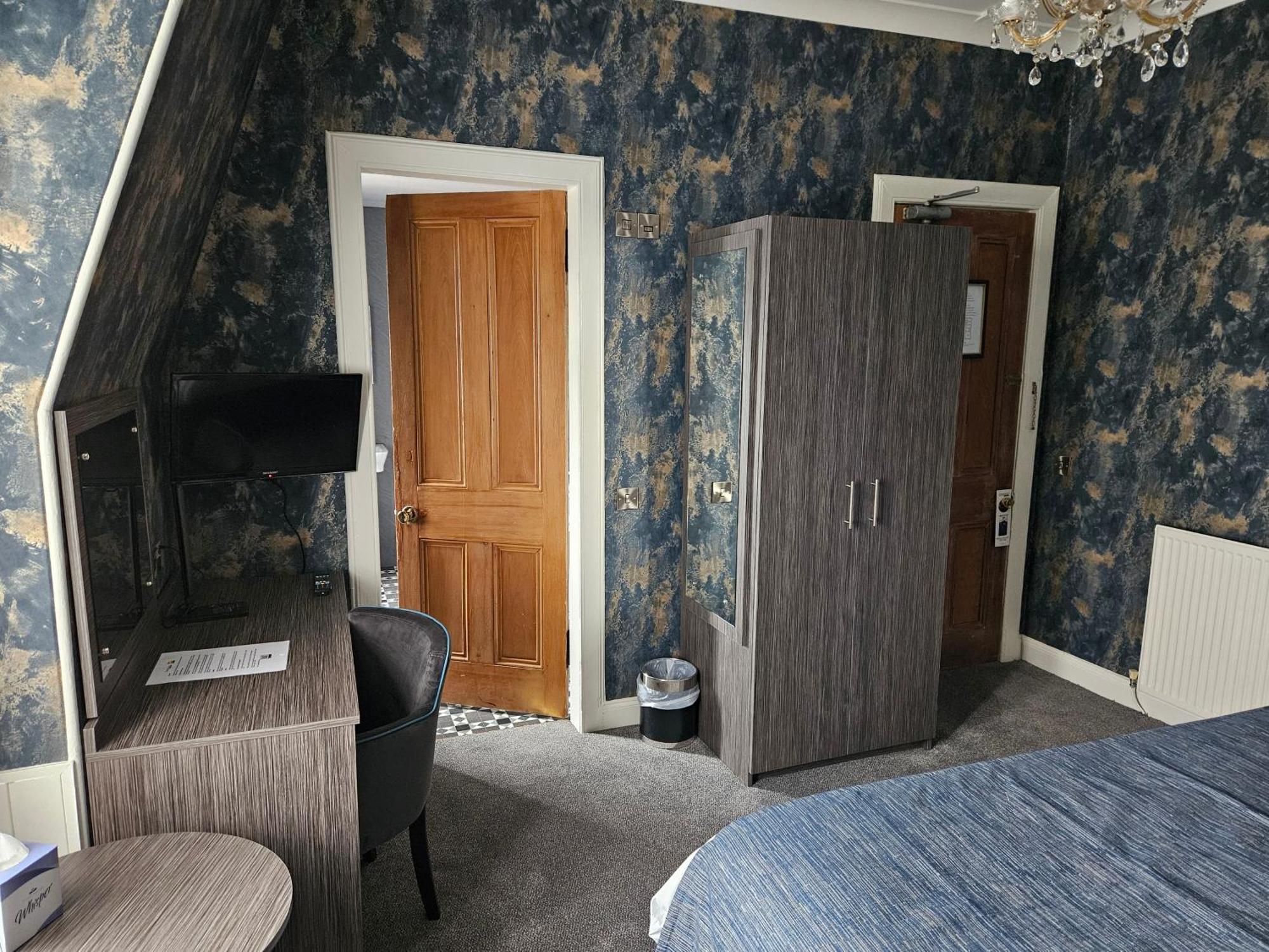 Dunmuir Hotel Dunbar Bagian luar foto
