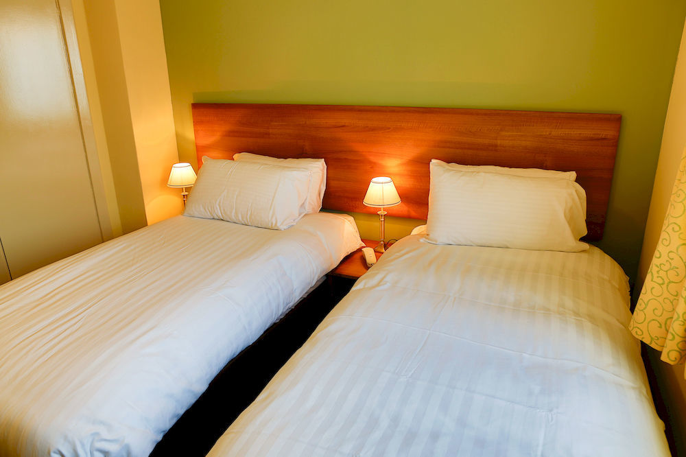 Dunmuir Hotel Dunbar Bagian luar foto