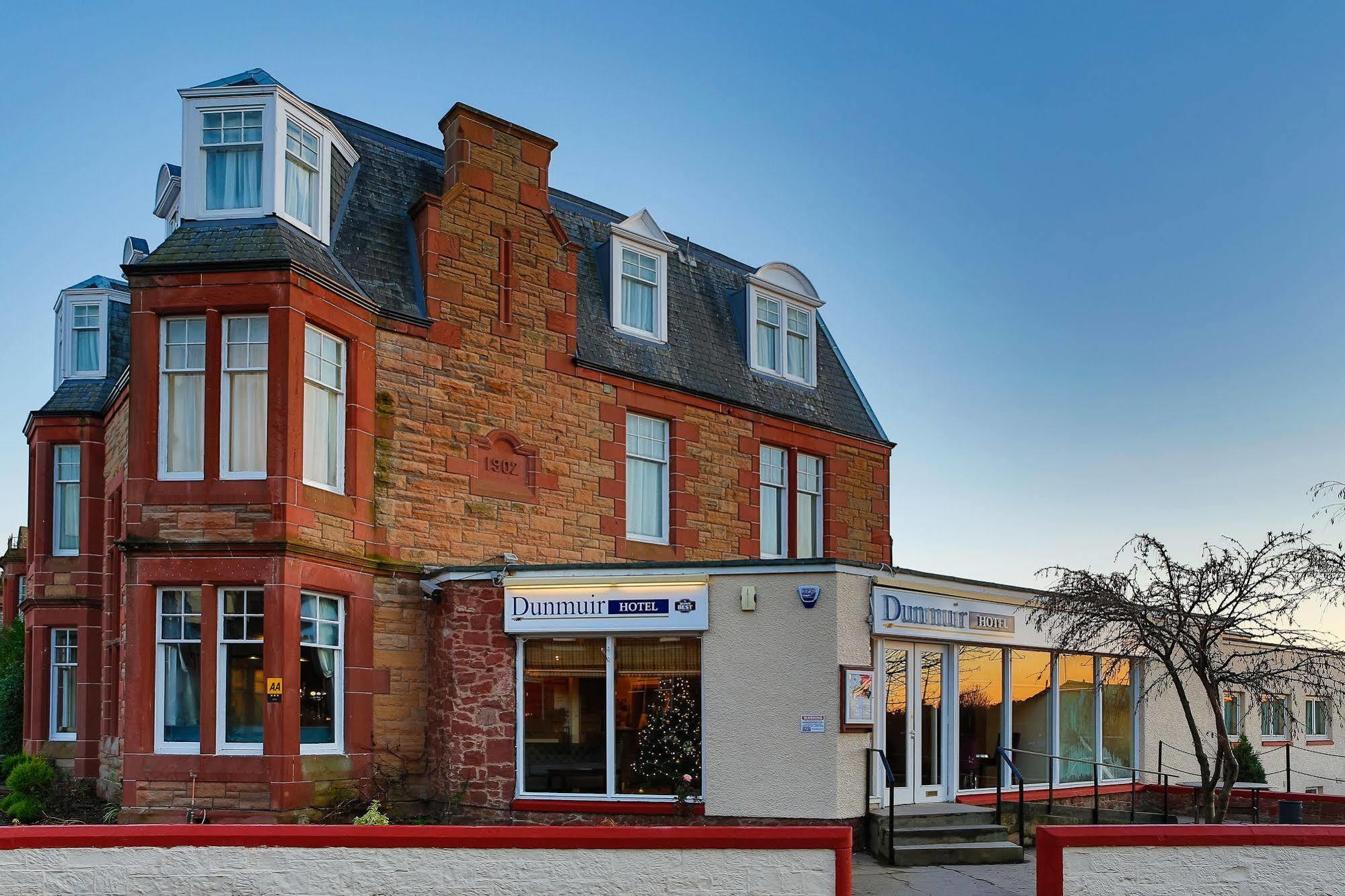 Dunmuir Hotel Dunbar Bagian luar foto