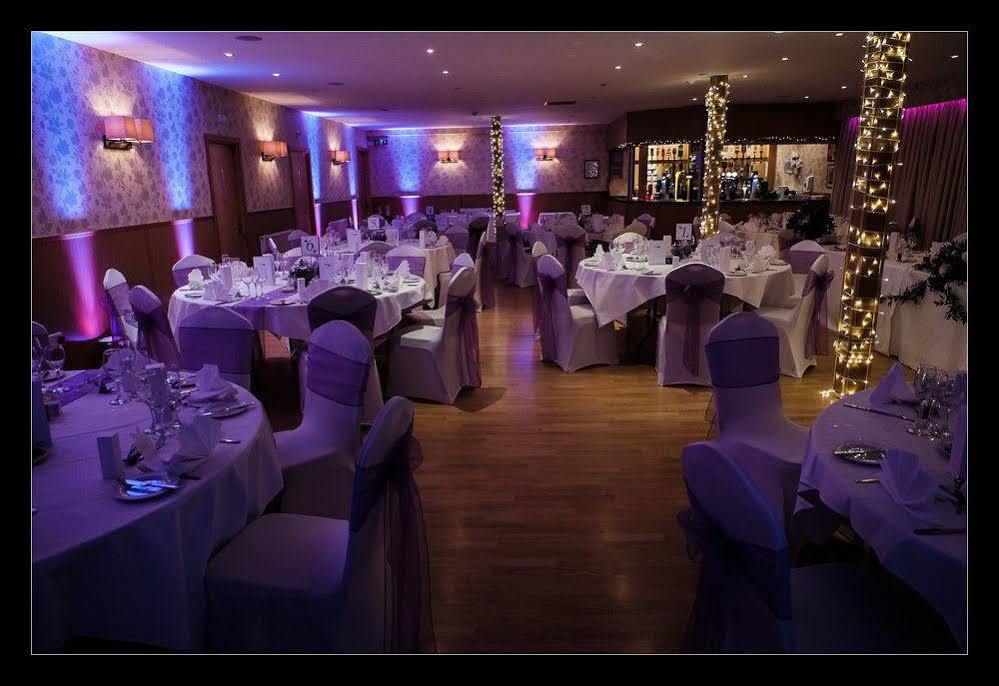 Dunmuir Hotel Dunbar Bagian luar foto